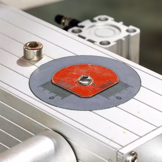 Imprimante à écran automatique à quatre couleurs Spg avec machine d'impression numérique de la série Yz